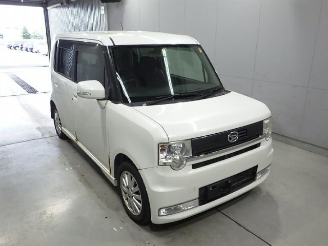 39010 DAIHATSU MOVE CONTE L585S 2010 г. (Honda Hokkaido)